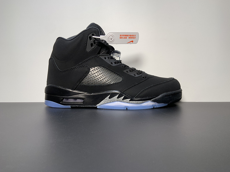 Air Jordan 5 Retro