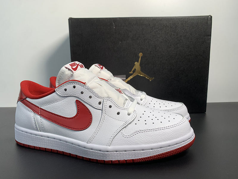 Air Jordan 1 Retro Low 705329-101