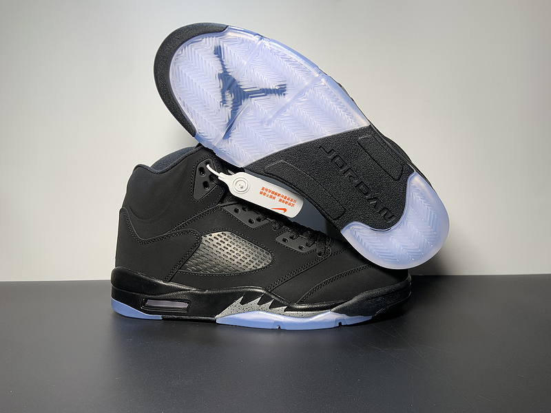 Air Jordan 5 Retro