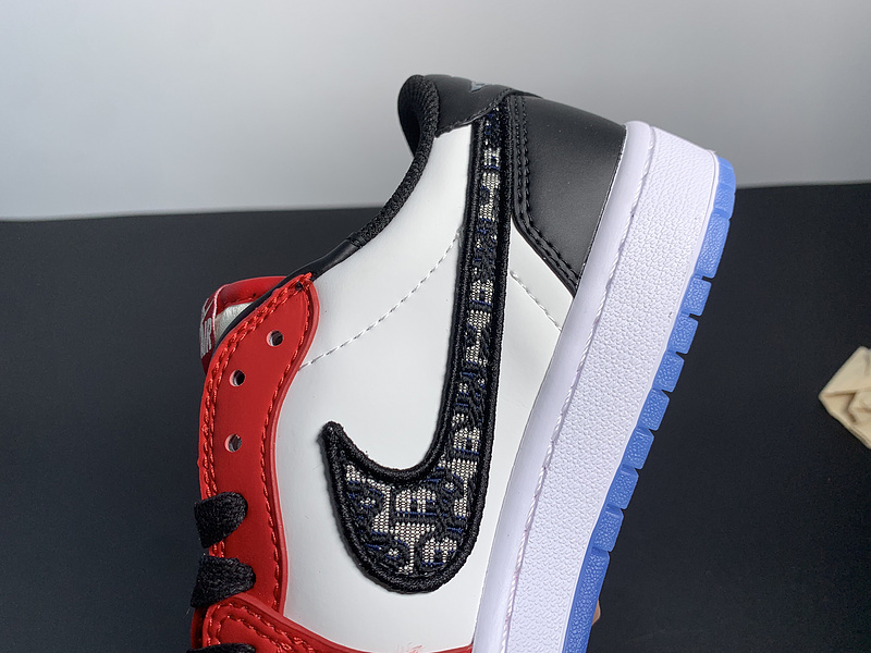 Dior x Air Jordan 1 Low  CN8608-004