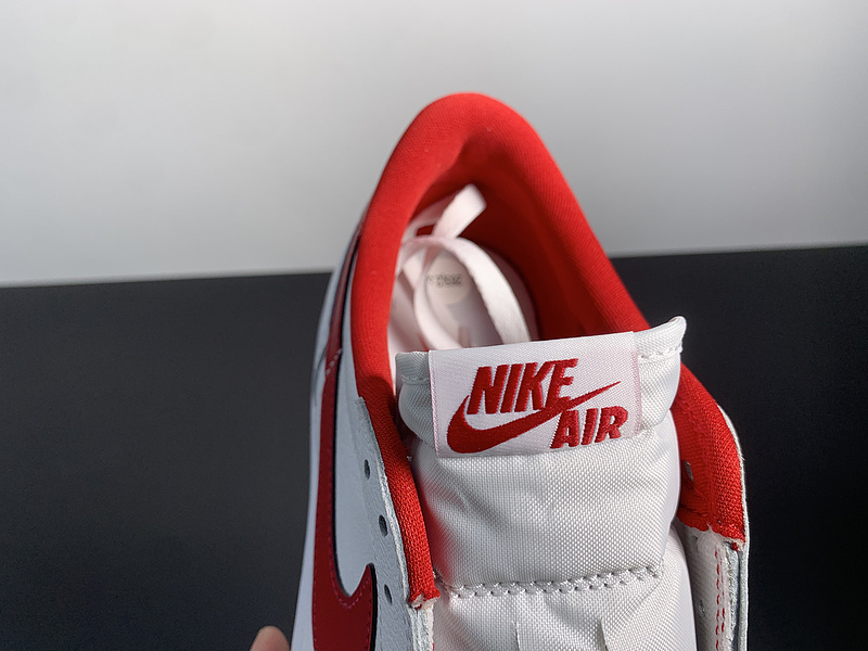 Air Jordan 1 Retro Low 705329-101