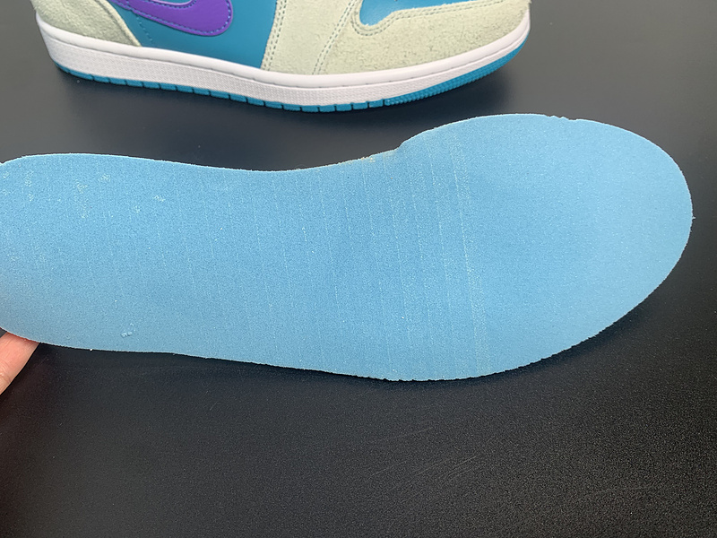 Air Jordan 1 Low X4334-300