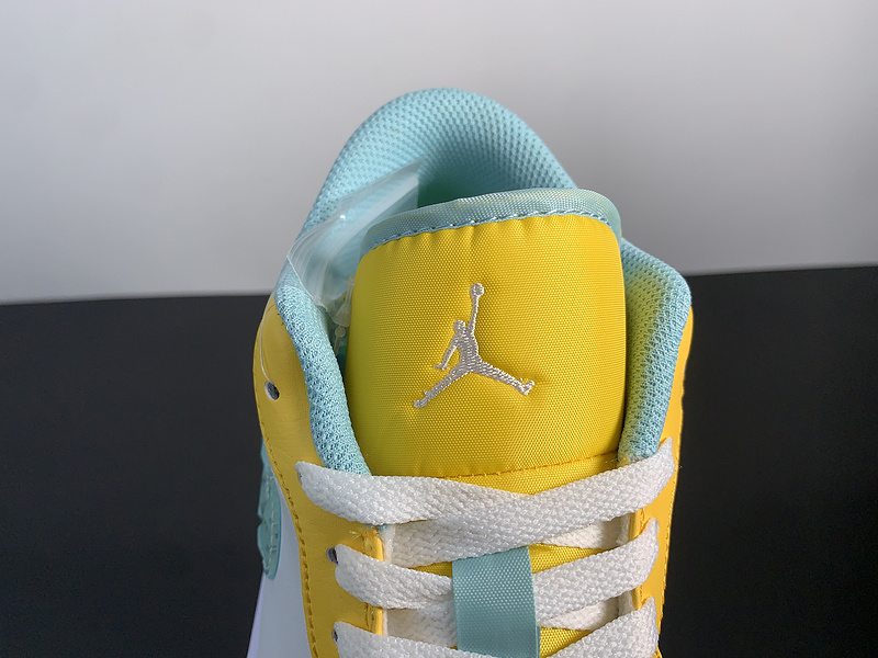 Air Jordan 1 Low DX4375-800