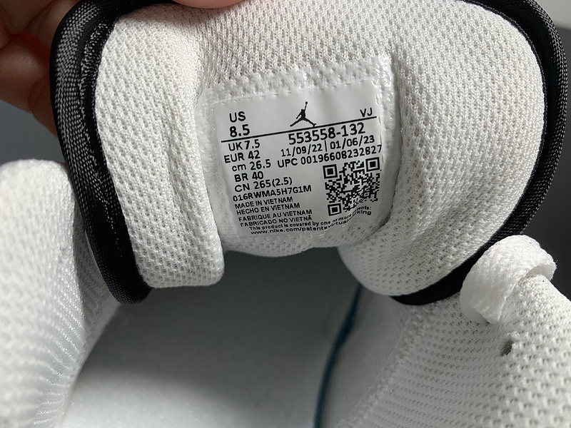 Air Jordan 1 Low White/Black-White 553558-132