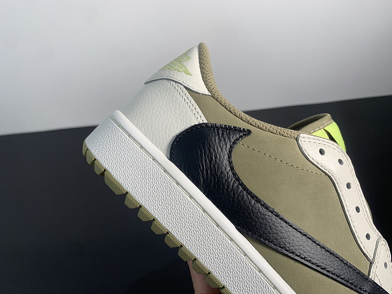 Travis Scott x AJ1 Golf FZ3124-200