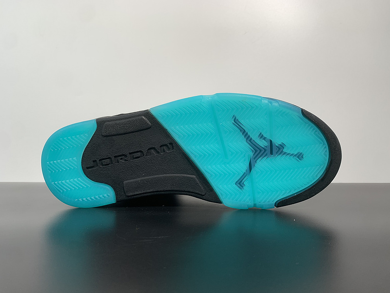 Air Jordan 5 “Aqua”DD0587-047
