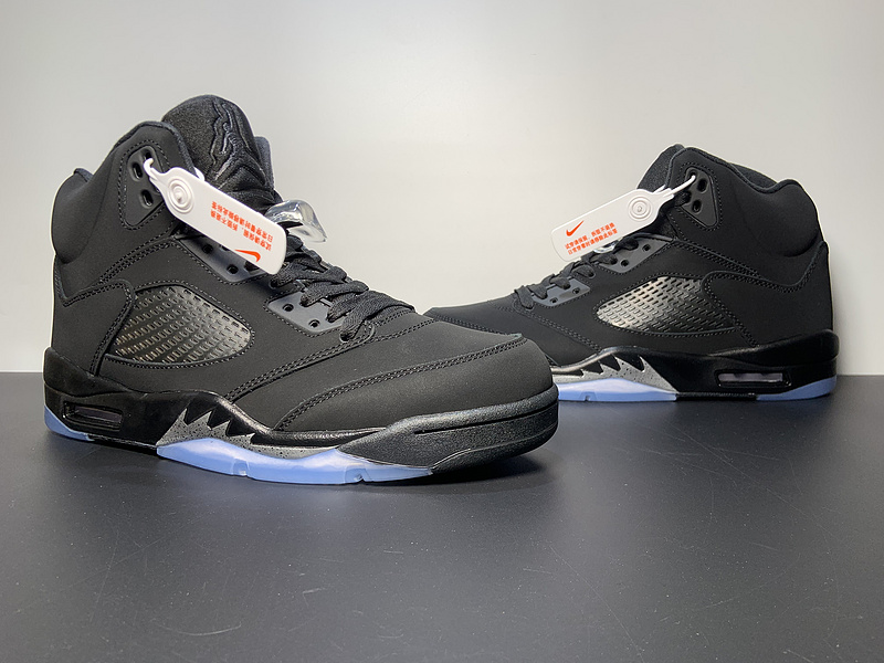 Air Jordan 5 Retro