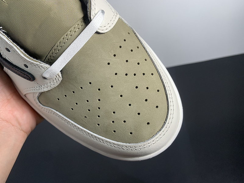 Travis Scott x AJ1 Golf FZ3124-200