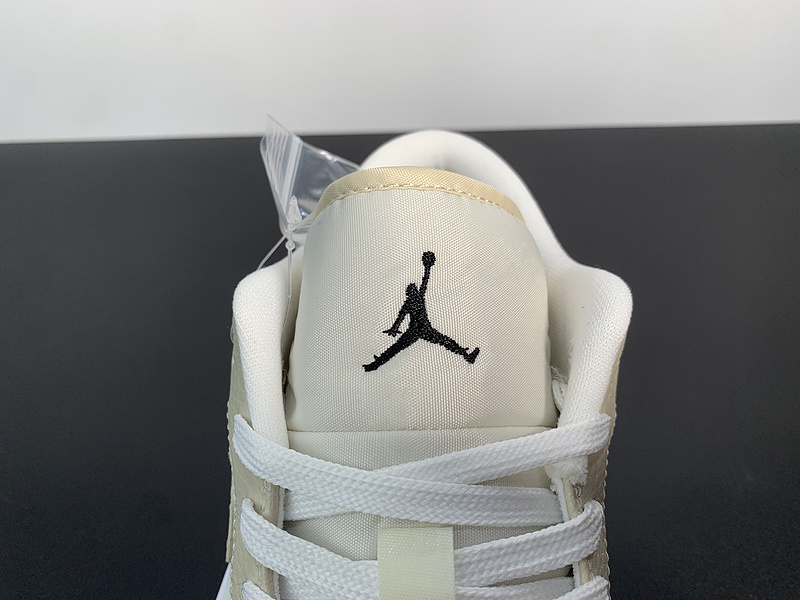 Air Jordan 1 Low FB7168-121