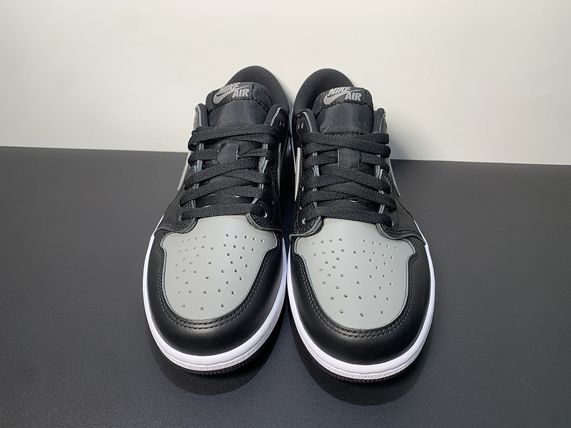 Air Jordan 1 Low OG”Black Toe CZ0790-106