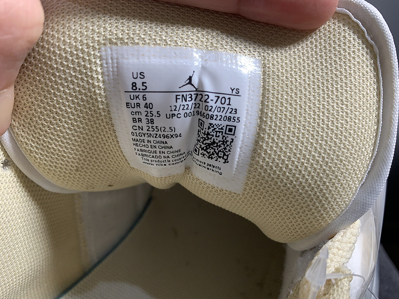 Air Jordan 1 Low SE “Canvas”FN3722-701