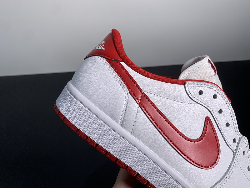 Air Jordan 1 Retro Low 705329-101