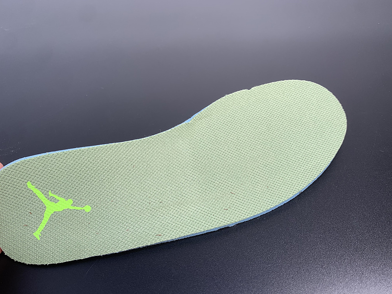 Air Jordan 1 Low FD9906 131