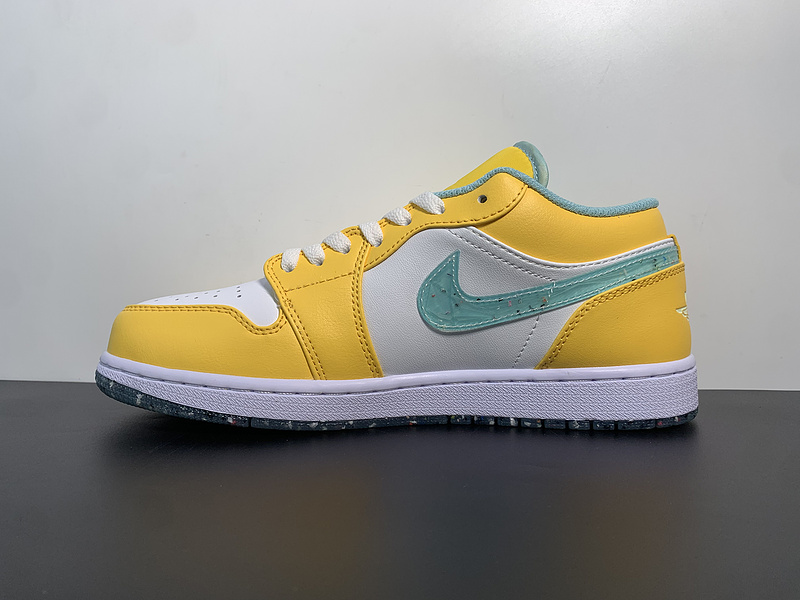 Air Jordan 1 Low DX4375-800