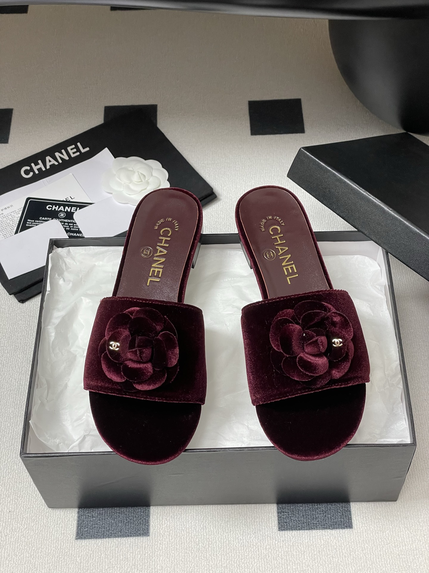 Chan*l 2025 Slides-1CM（EU35-41)