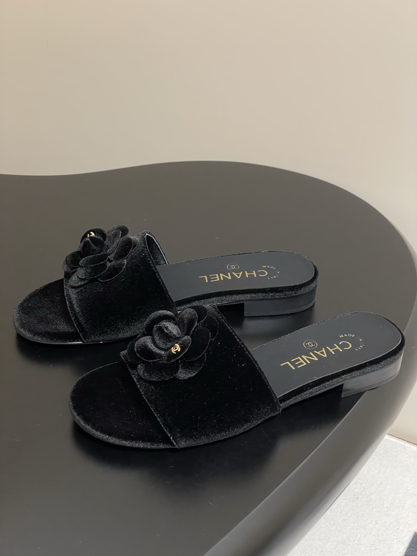 Chan*l 2025 Slides-1CM（EU35-41)