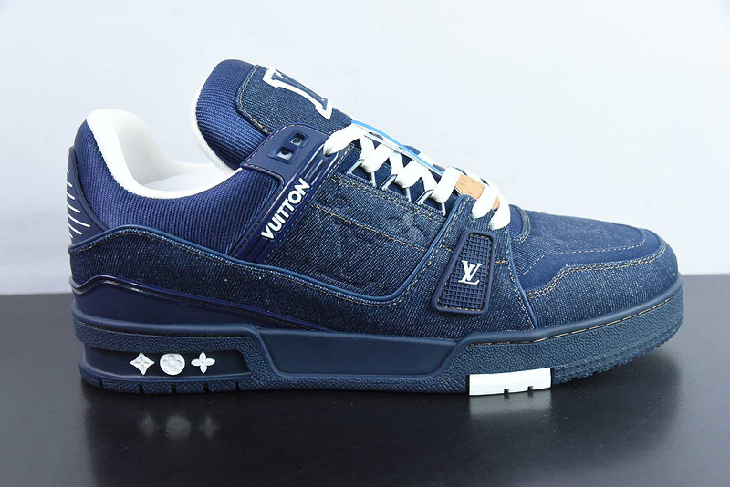 Louis Vuitton Trainer Sneakers(EU35-45)