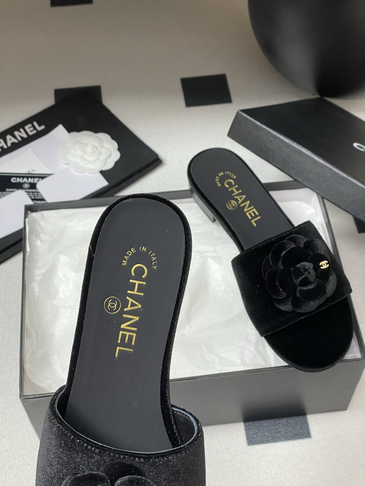 Chan*l 2025 Slides-1CM（EU35-41)