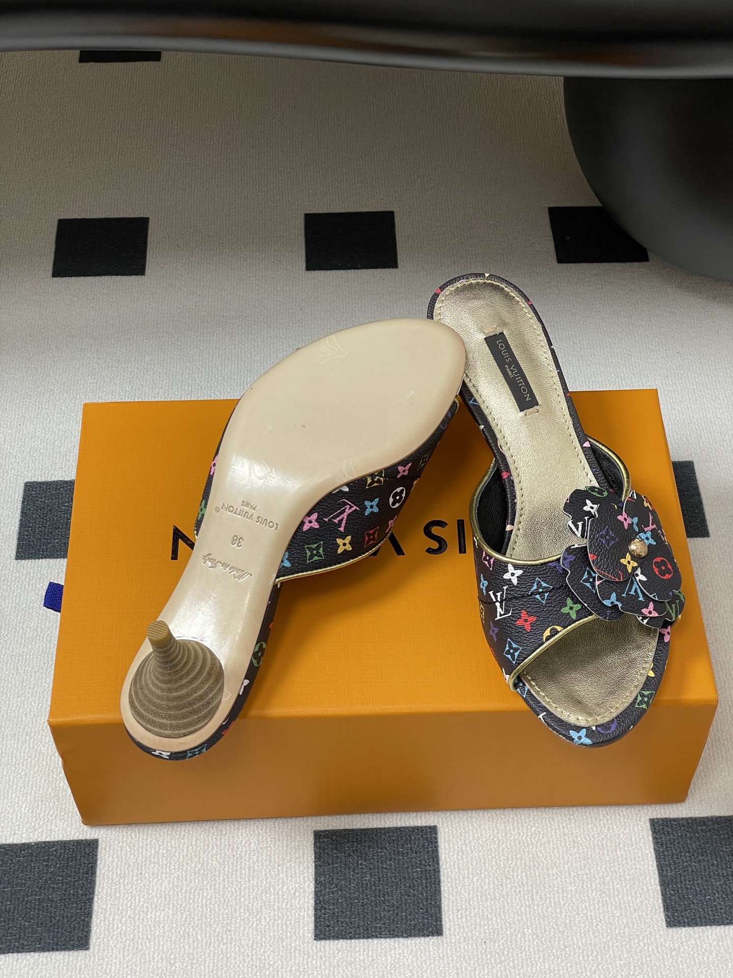 Louis Vuitton 2025SS Slides(EU35-41)