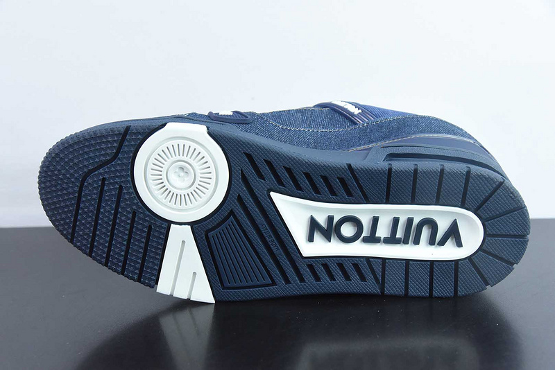 Louis Vuitton Trainer Sneakers(EU35-45)