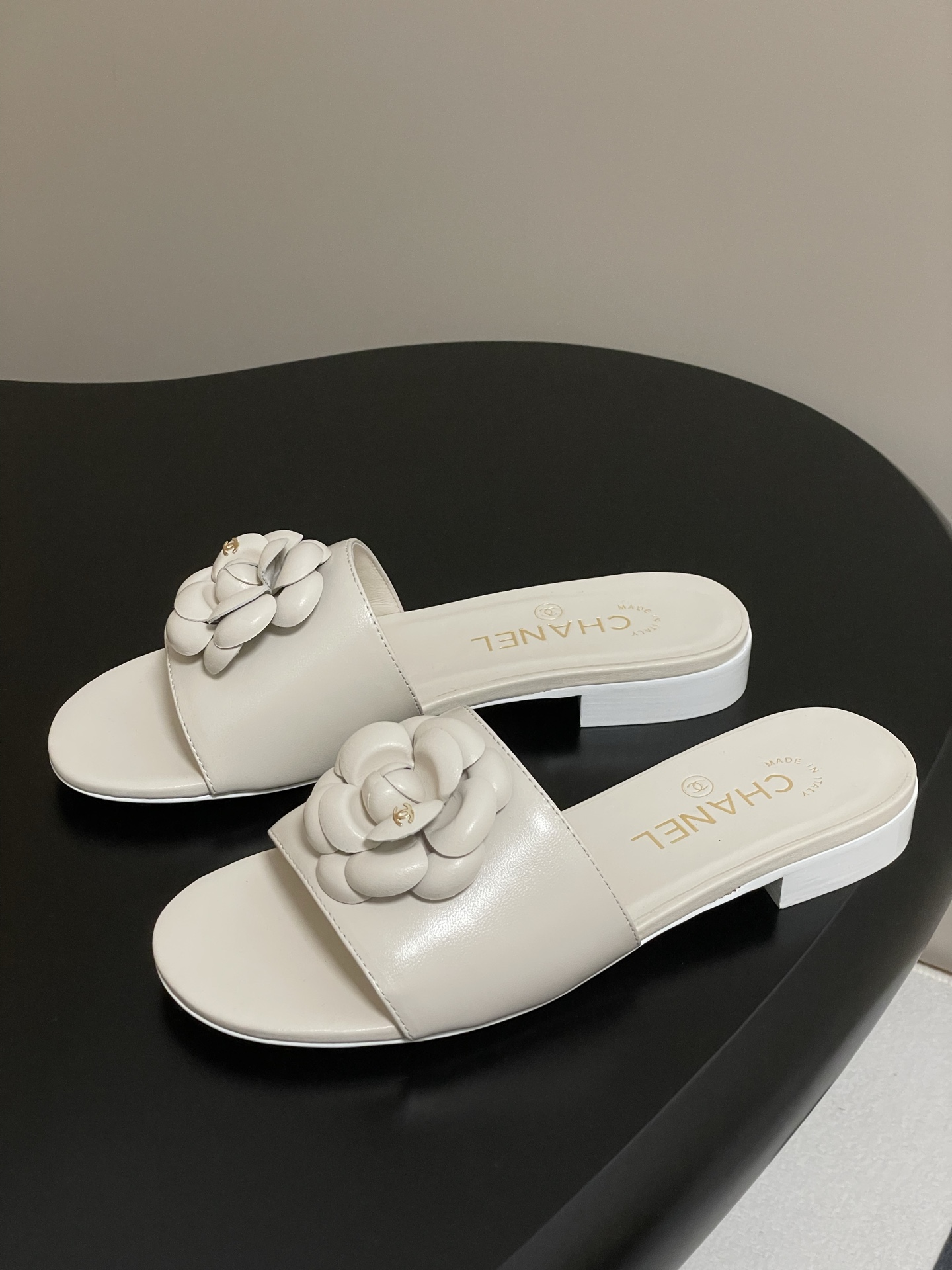 Chan*l 2025 Slides-1CM（EU35-41)