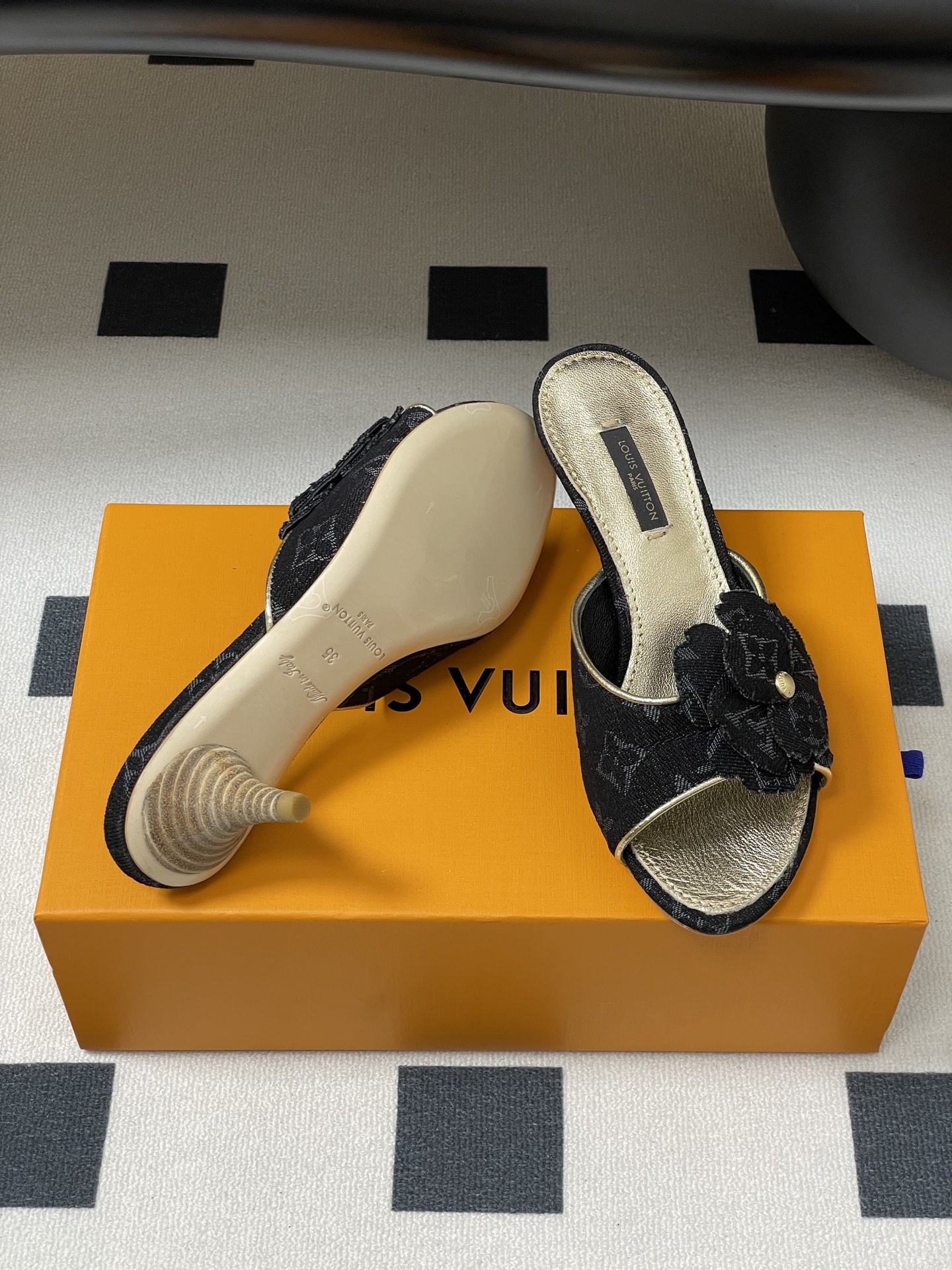 Louis Vuitton 2025SS Slides(EU35-41)