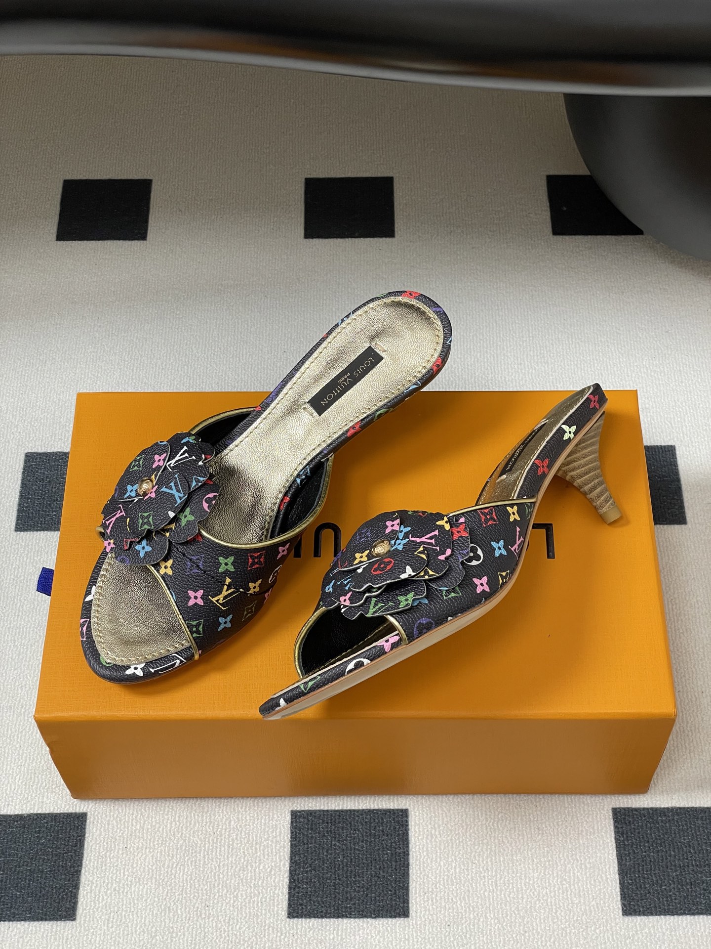 Louis Vuitton 2025SS Slides(EU35-41)