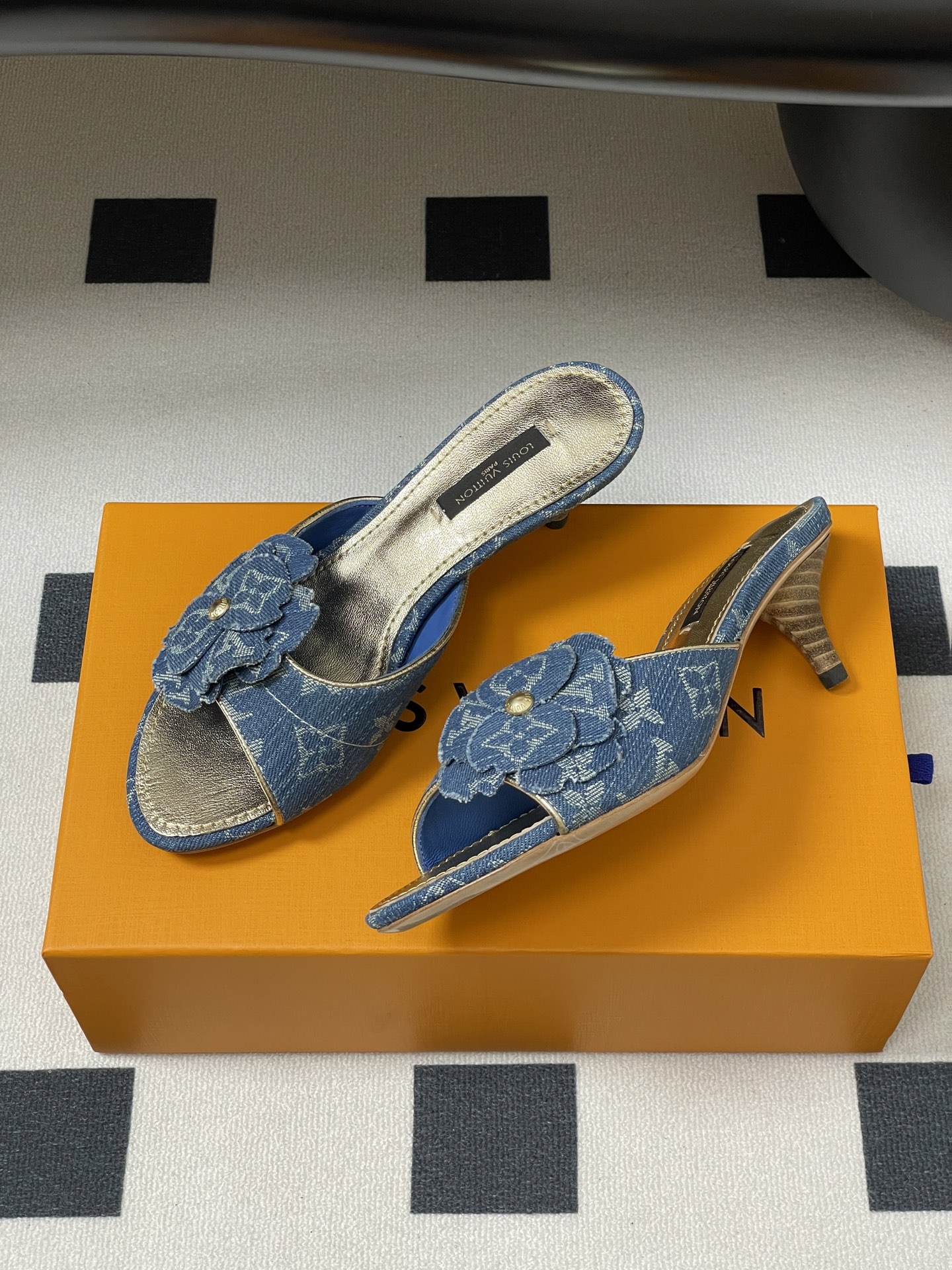 Louis Vuitton 2025SS Slides(EU35-41)