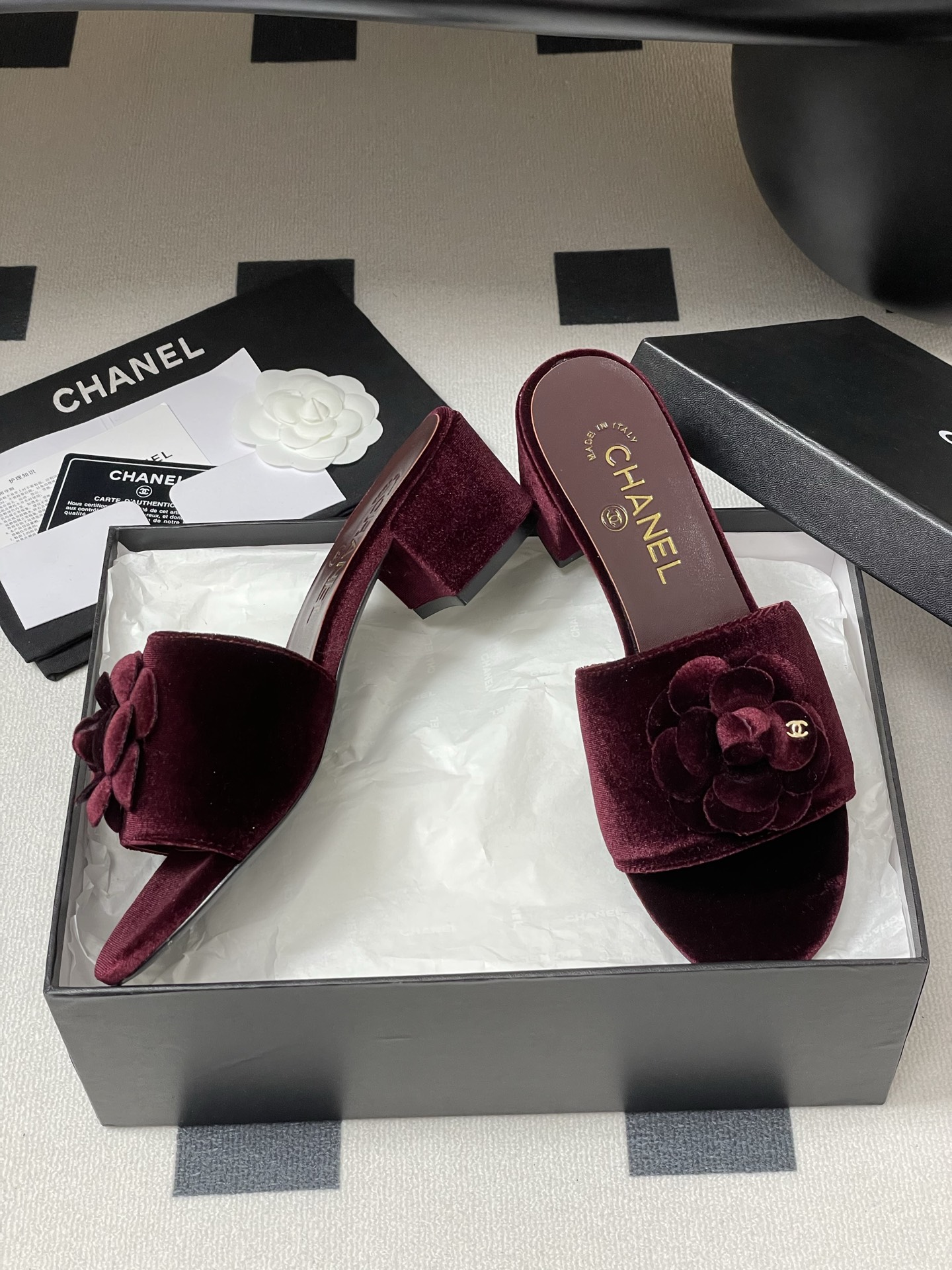 Chan*l 2025 Slides-5CM（EU35-41)