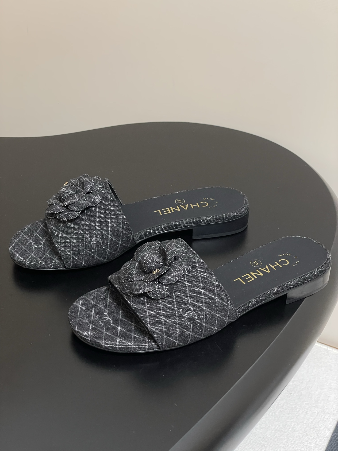 Chan*l 2025 Slides-1CM（EU35-41)