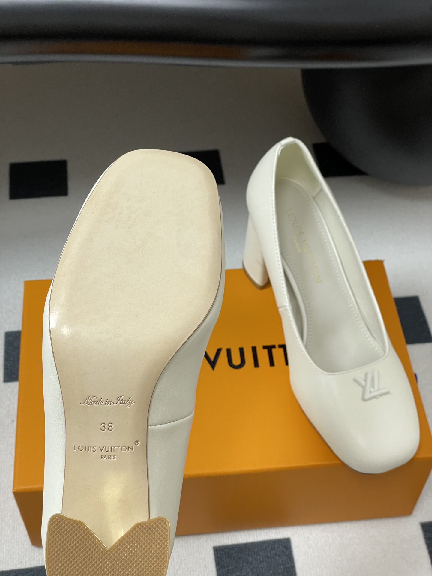 Vuitton 2025SS Swing Mary Jane Heels-8.5CM(EU35-41)