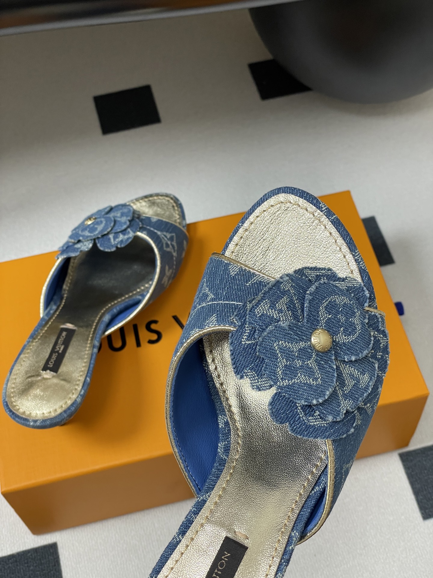 Louis Vuitton 2025SS Slides(EU35-41)