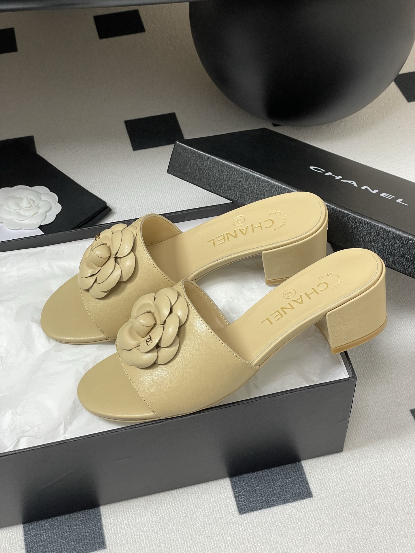 Chan*l 2025 Slides-5CM（EU35-41)