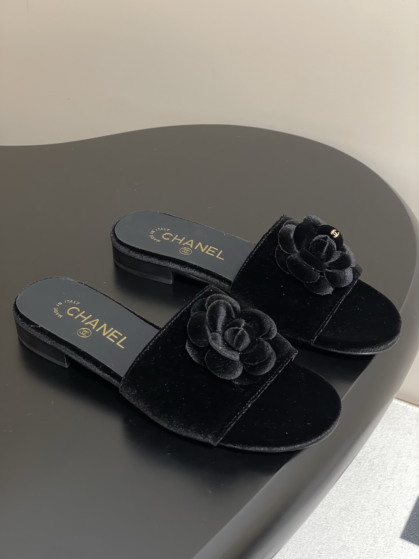 Chan*l 2025 Slides-1CM（EU35-41)