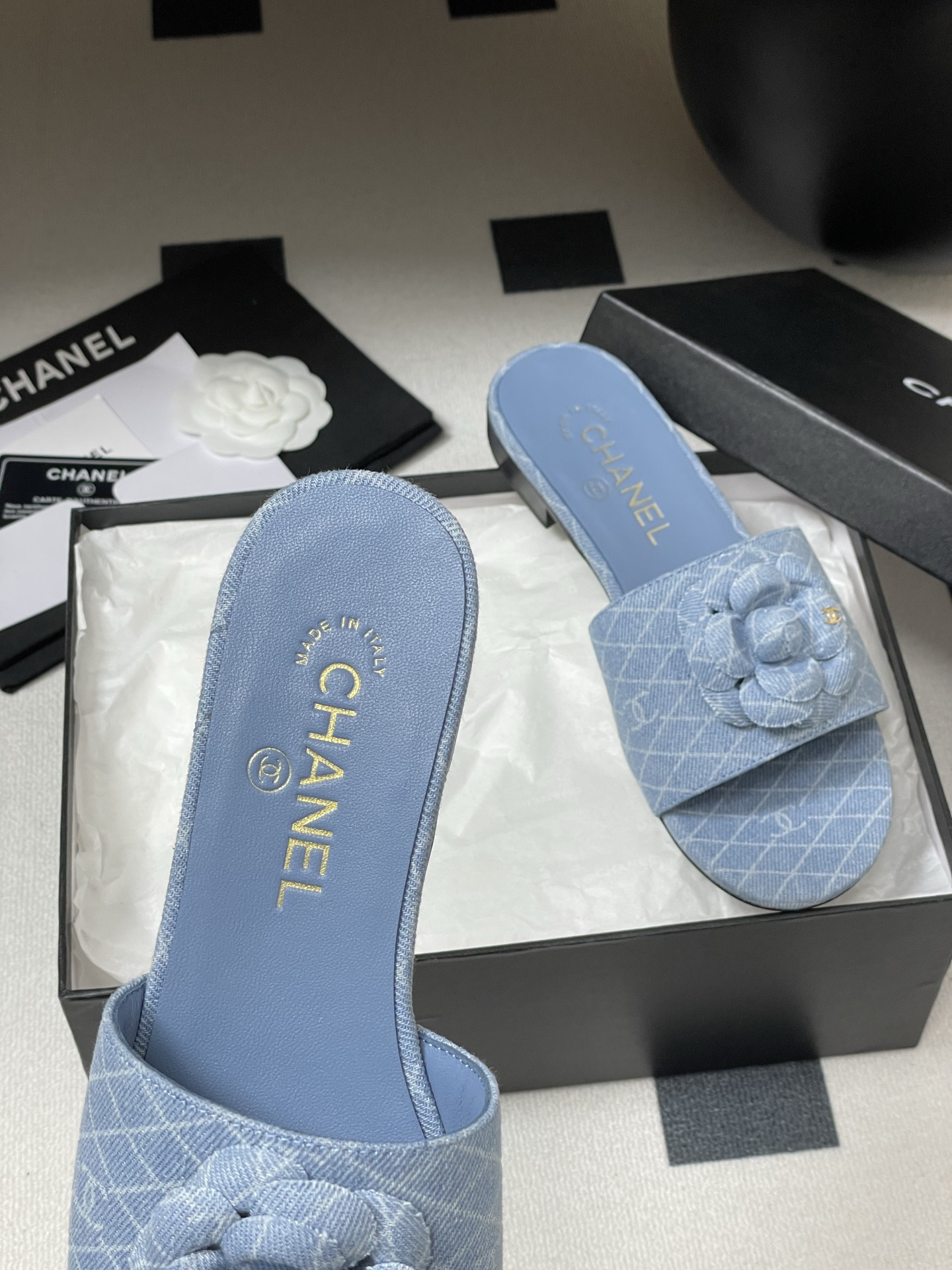 Chan*l 2025 Slides-1CM（EU35-41)