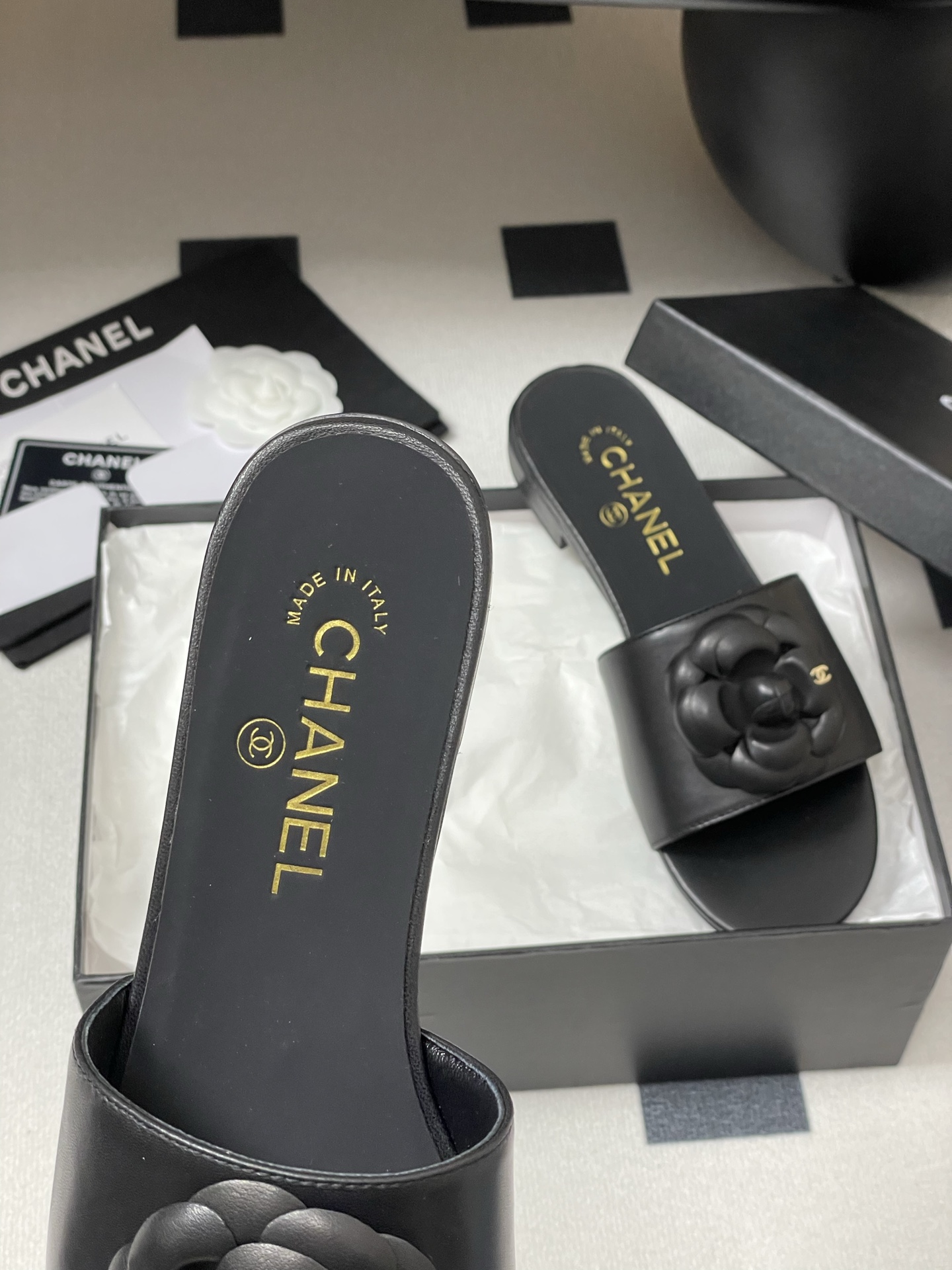 Chan*l 2025 Slides-1CM（EU35-41)