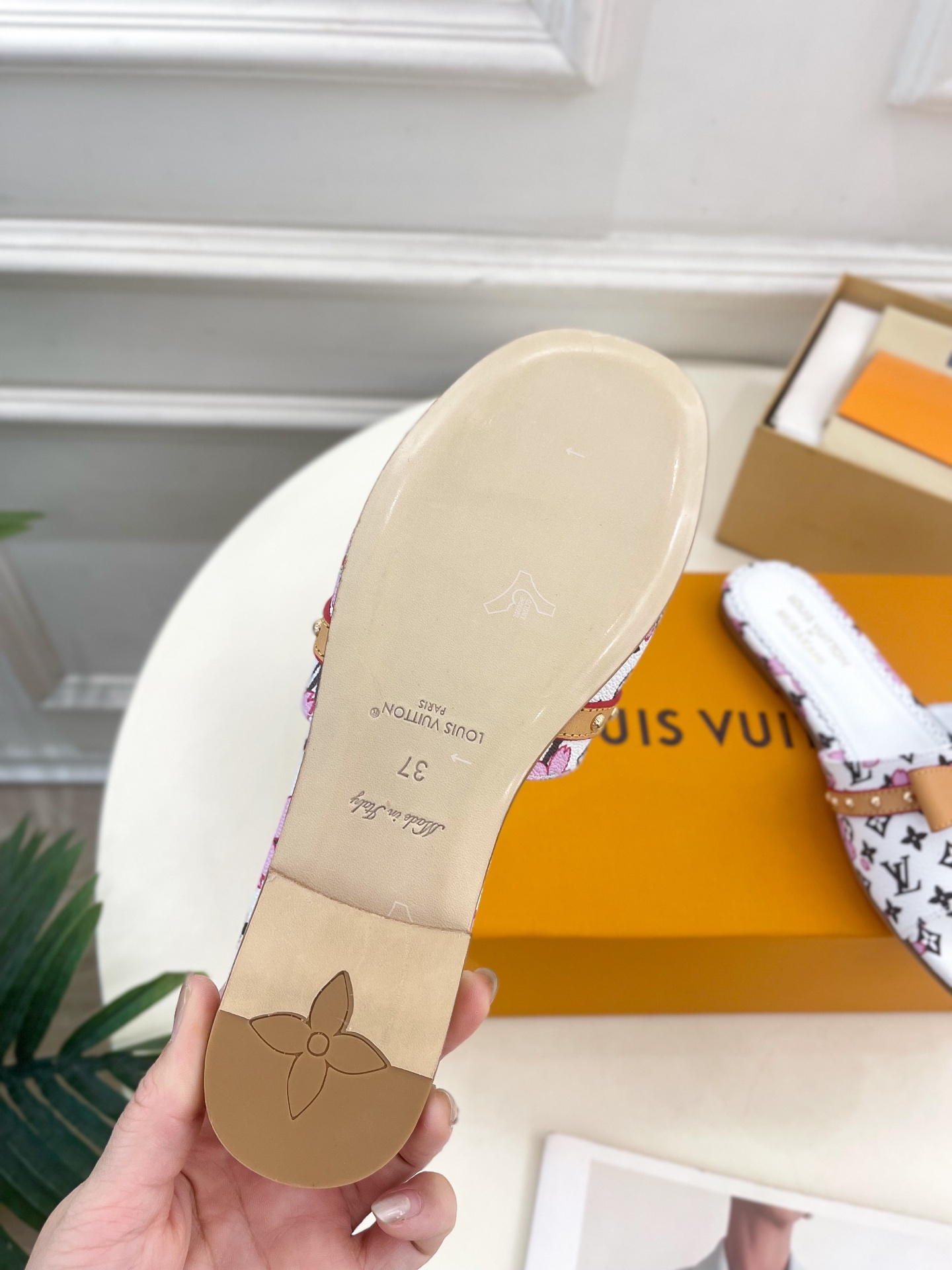 Louis Vuitton 2025SS Slides(EU35-42)