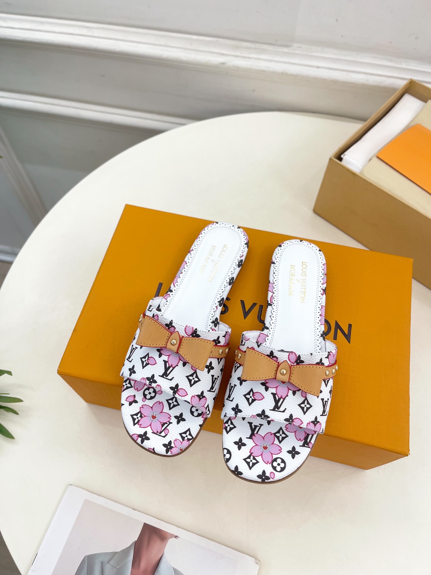 Louis Vuitton 2025SS Slides(EU35-42)