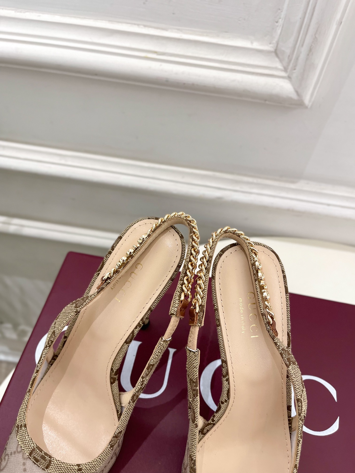 Gucci Heels 25𝐬𝐬 -10.5CM(EU35-42)