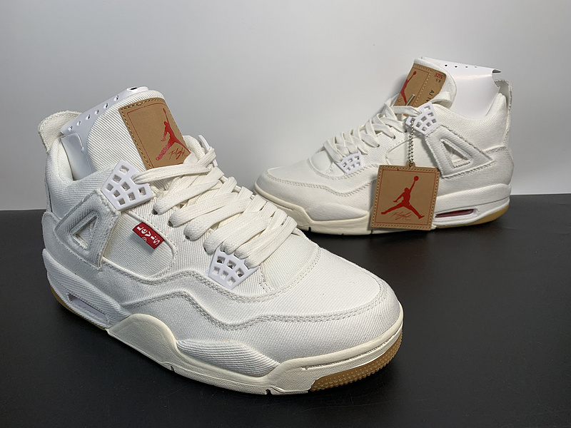 Levi’s x Air Jordan 4 AO2571-100