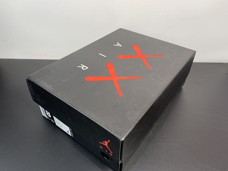 KAWS x Air Jordan 4 Cool Grey 930155-003