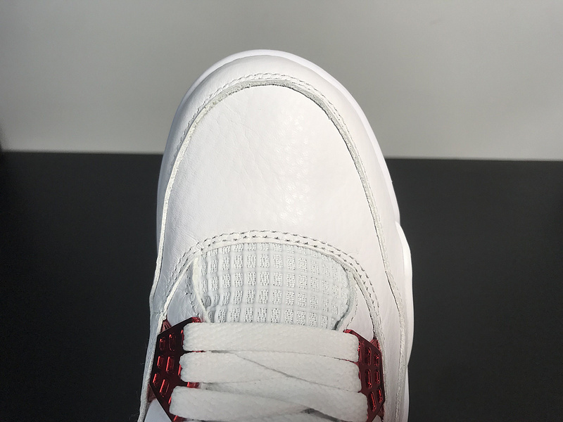 Air Jordan 4 “ Red Metallic”CT8527-112
