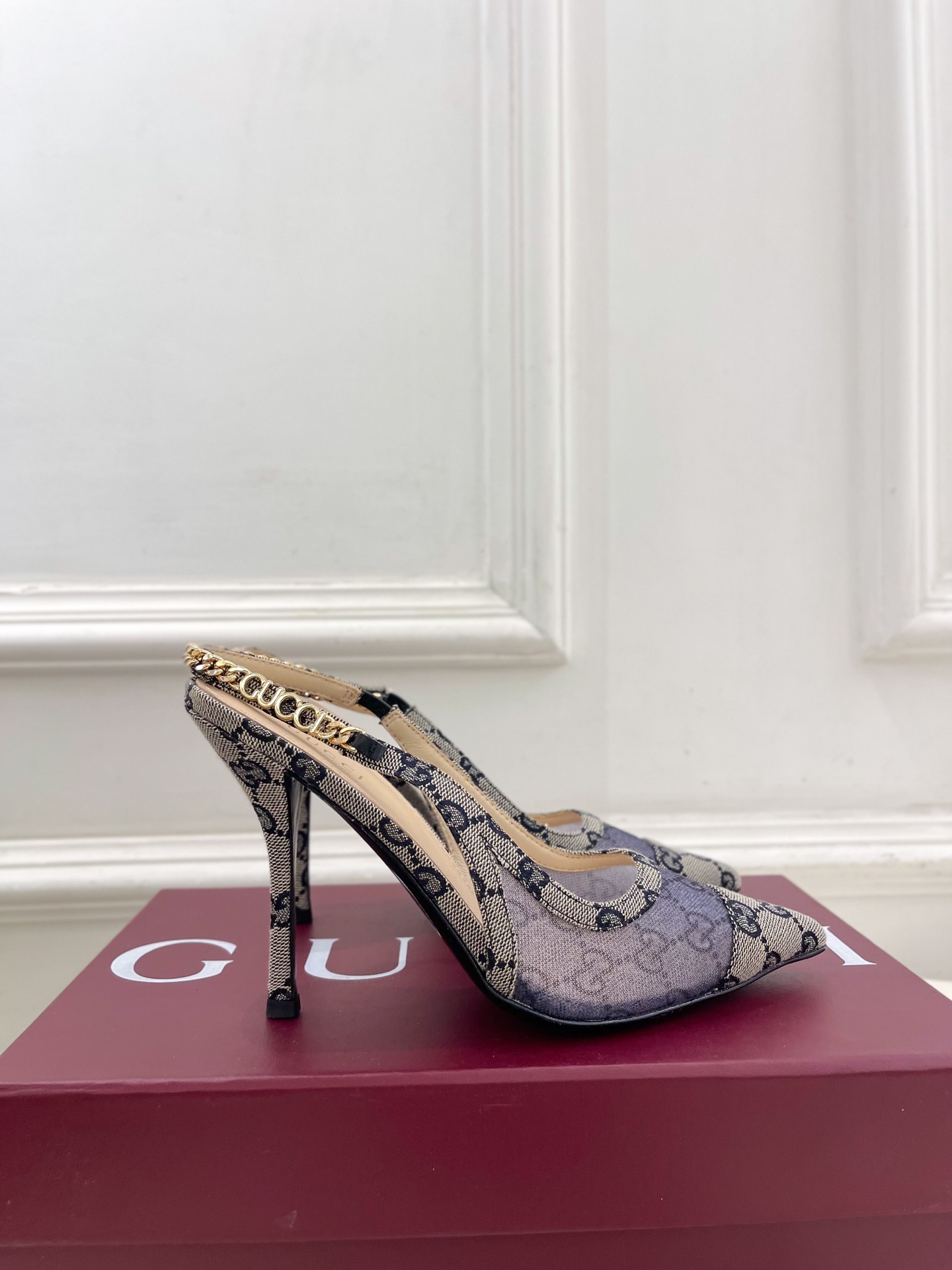 Gucci Heels 25𝐬𝐬 -10.5CM(EU35-42)