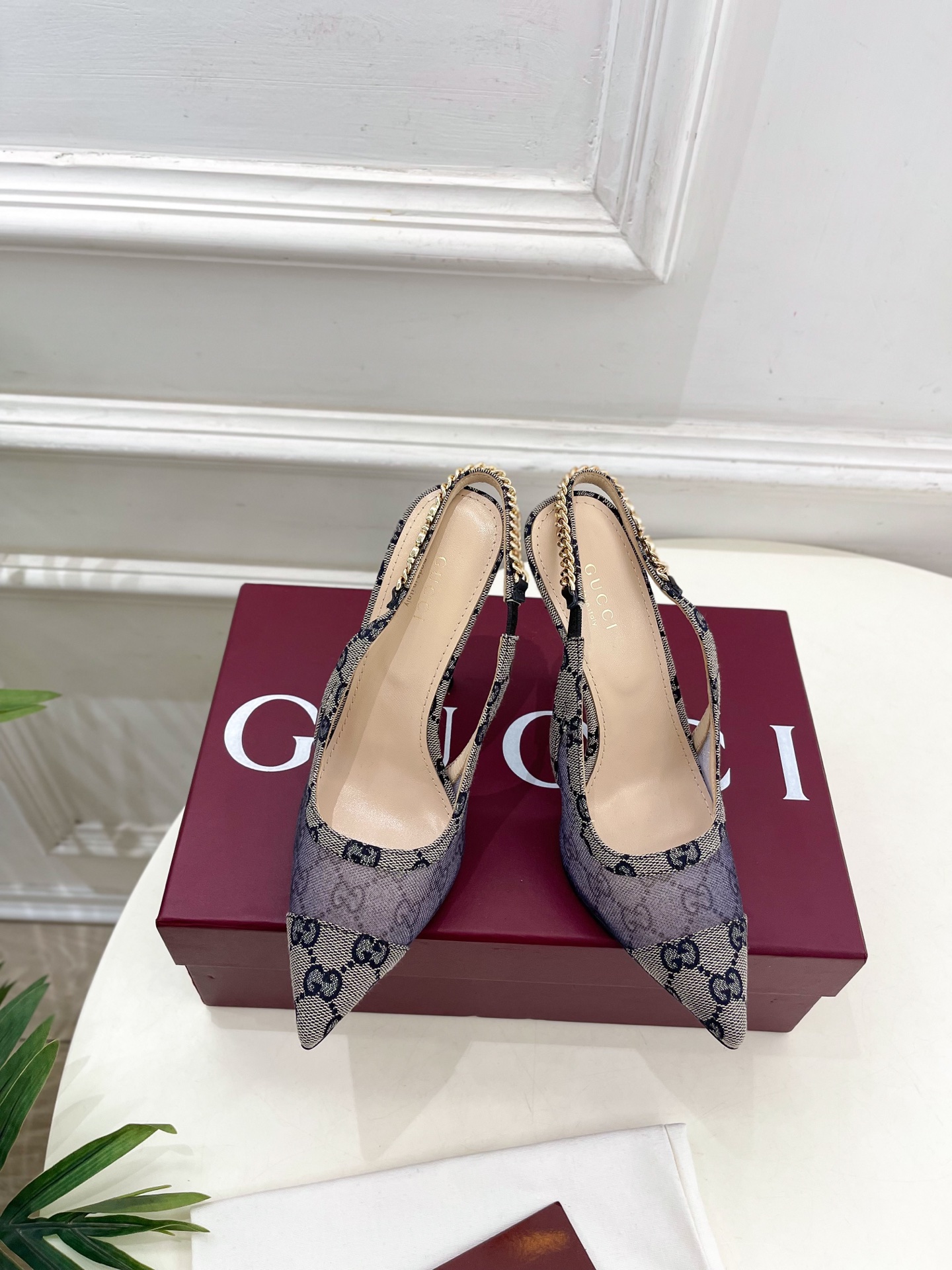 Gucci Heels 25𝐬𝐬 -10.5CM(EU35-42)