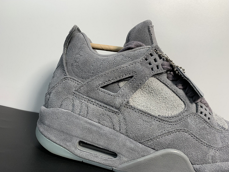 KAWS x Air Jordan 4 Cool Grey 930155-003