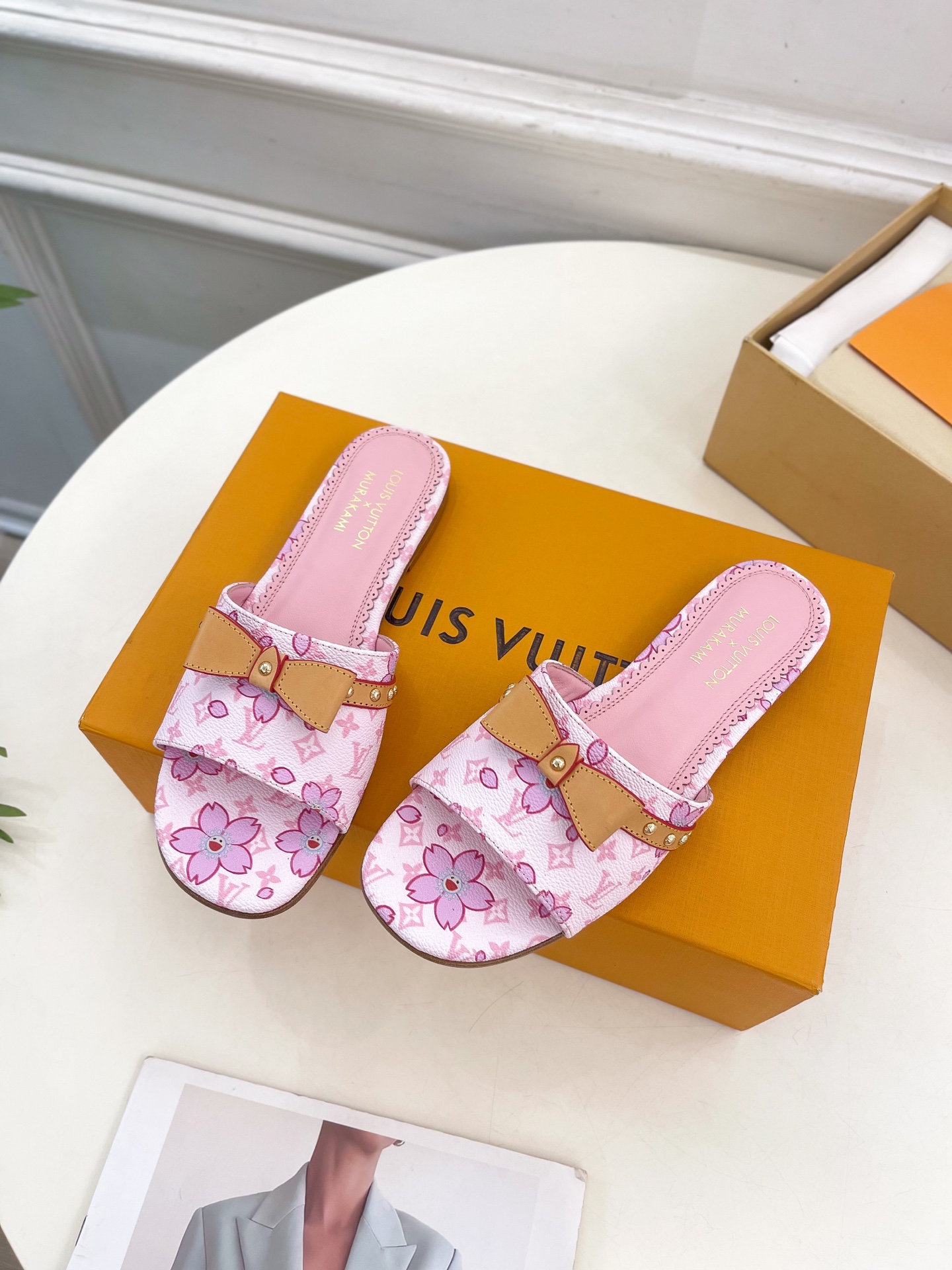 Louis Vuitton 2025SS Slides(EU35-42)