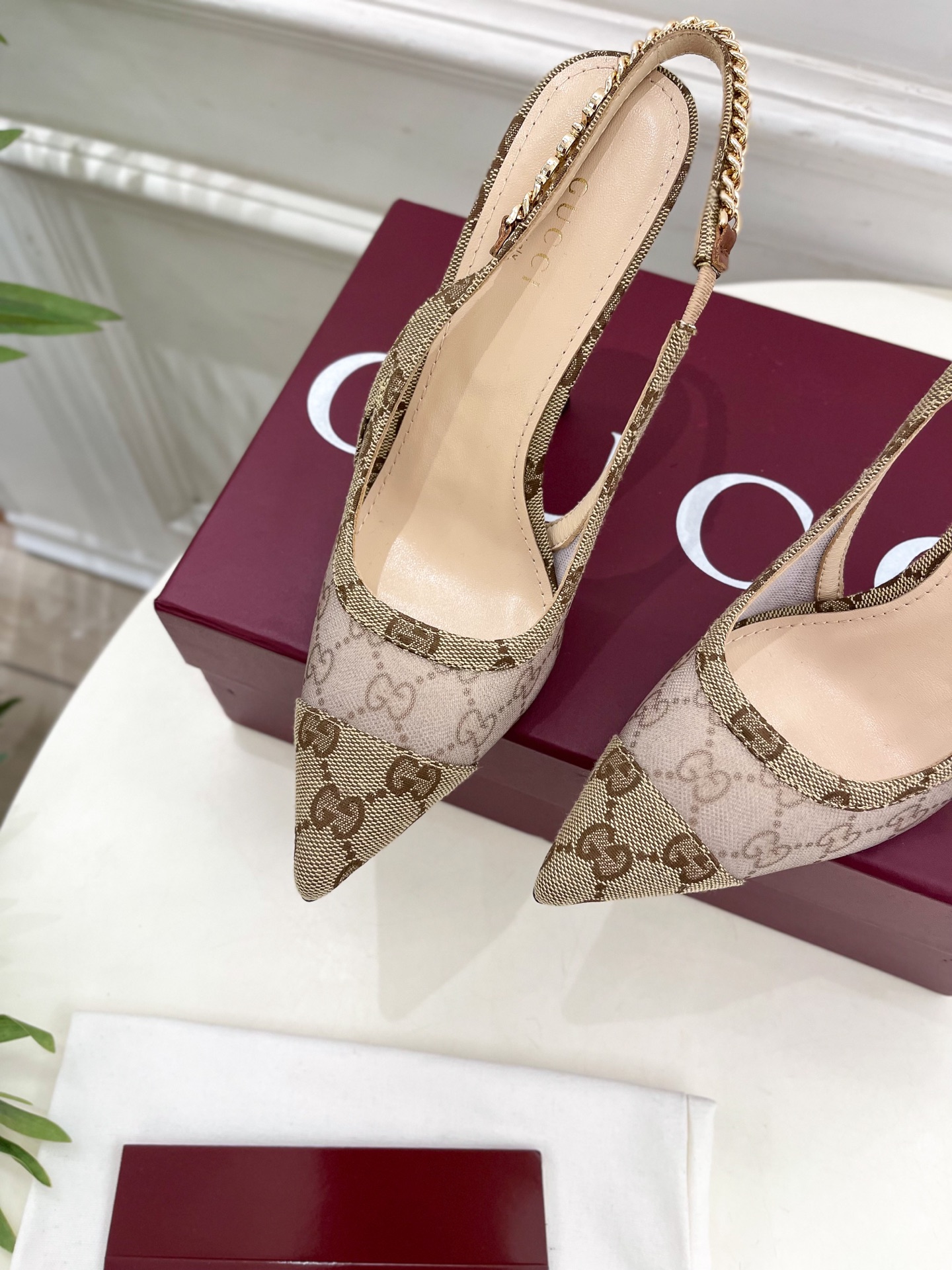 Gucci Heels 25𝐬𝐬 -10.5CM(EU35-42)