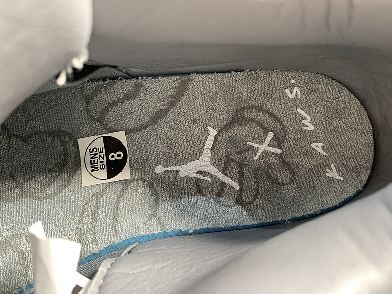 KAWS x Air Jordan 4 Cool Grey 930155-003