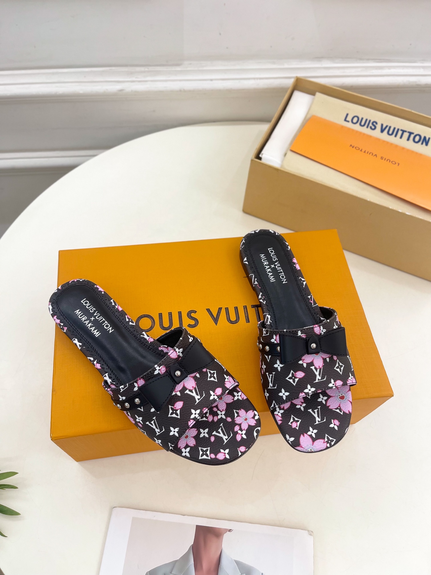 Louis Vuitton 2025SS Slides(EU35-42)
