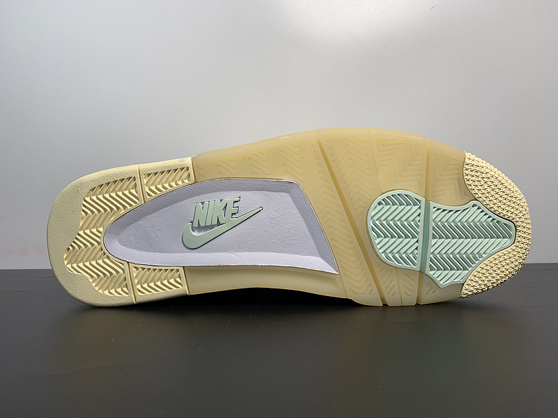 OFF-WHITE x AJ4 WMNS CV9388-100